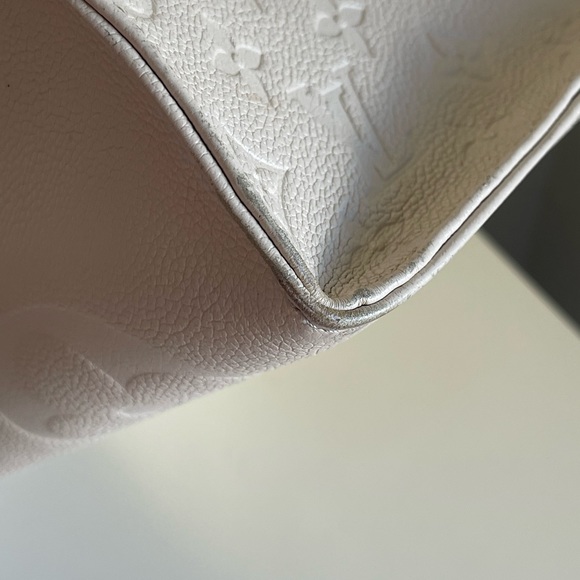 Louis Vuitton Onthego Creme Empreinte GM Limited Edition - Picture 13 of 15